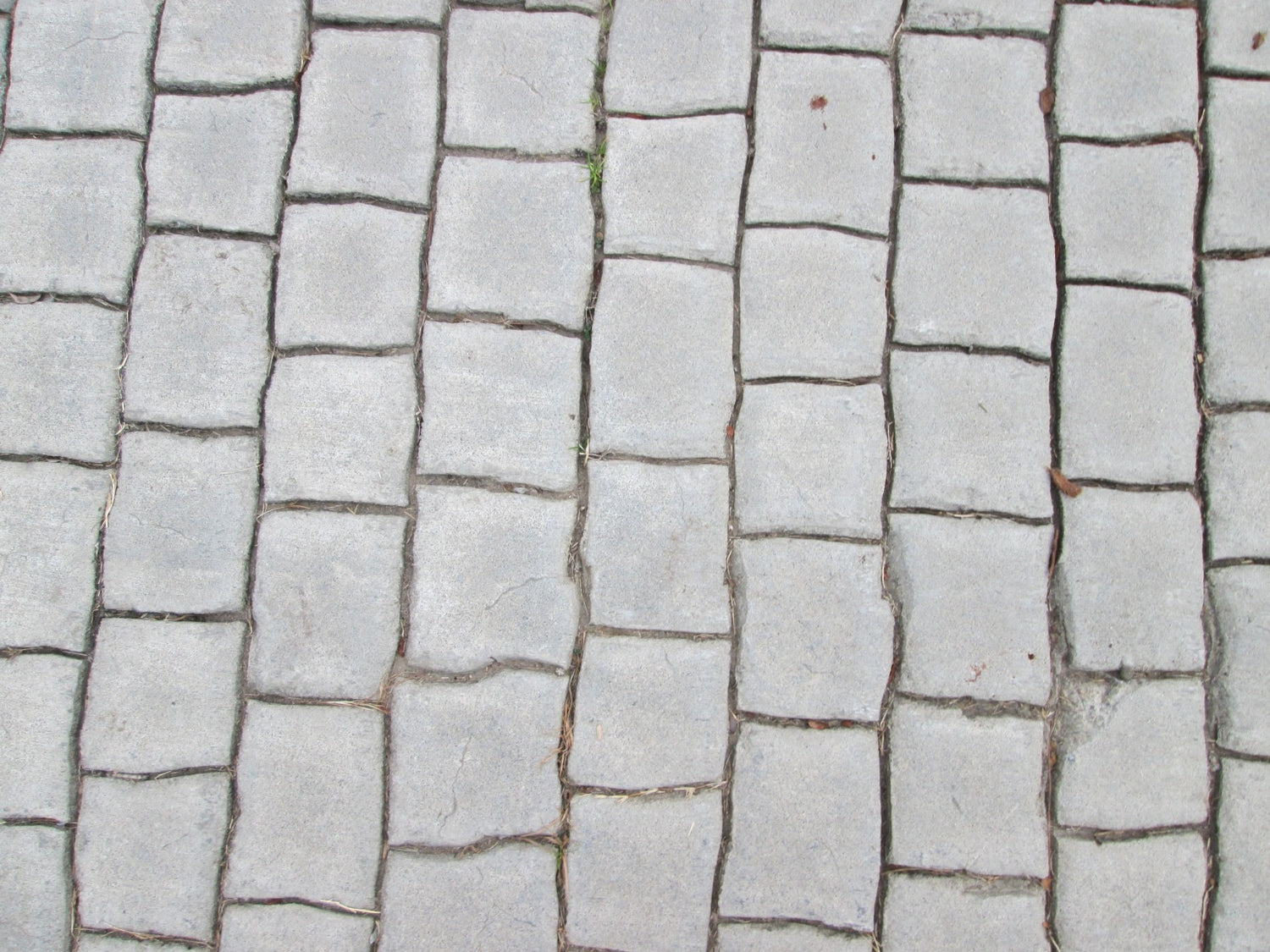 How to Restore Dull Patios With Paver Cleaner: A Step-By-Step Guide